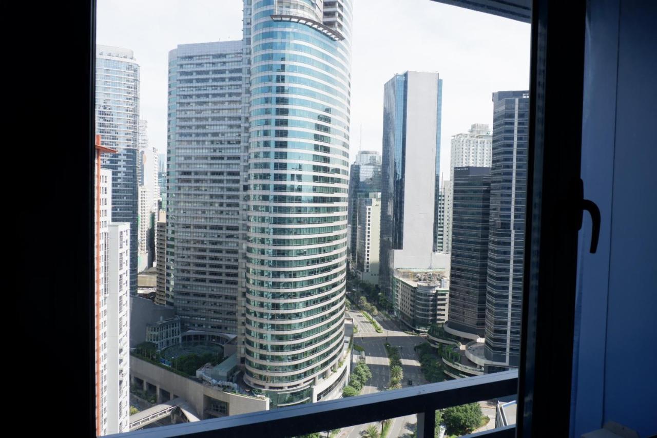 Homey 1 Bedroom Unit At Air Residences Makati City Exterior photo