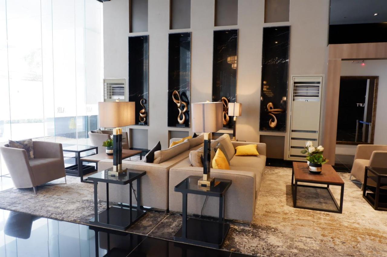 Homey 1 Bedroom Unit At Air Residences Makati City Exterior photo